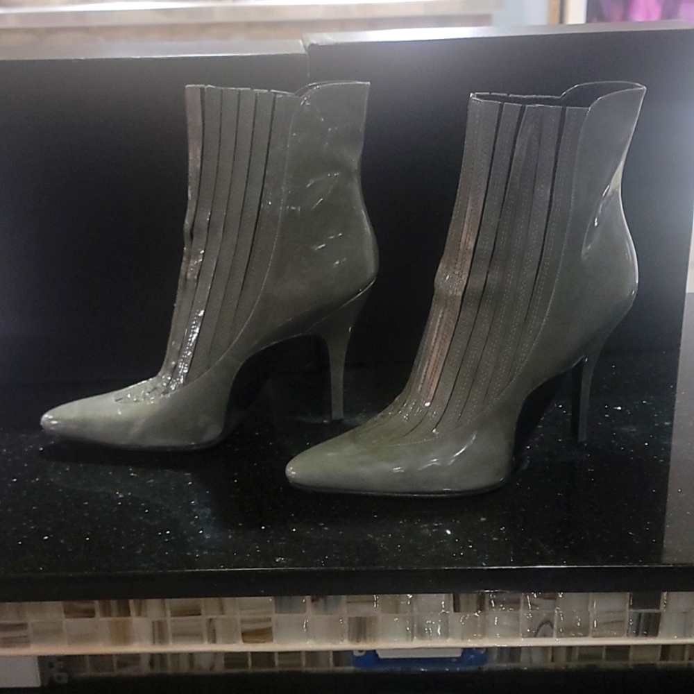 Alexander Wang gray patent leather boots size 41